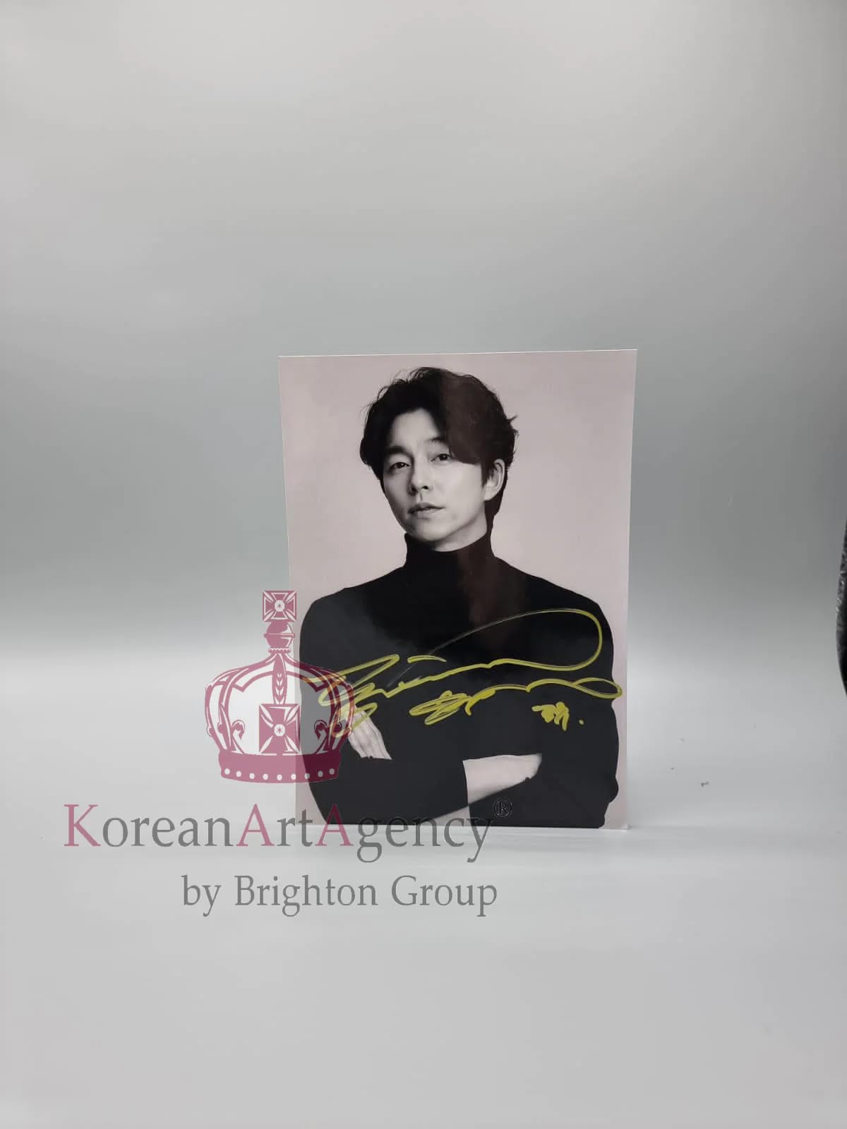 Gong Yoo 13 x 18 cm Autograph : Amazon.de: Everything Else